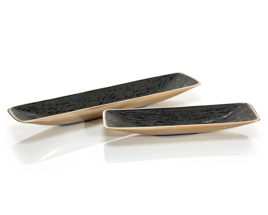 Picture of SET OF TWO TRAYS IN BLACK LEATHER ENAMEL