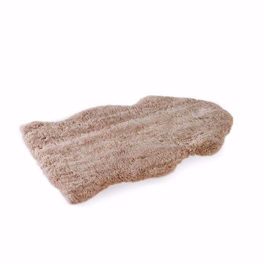 Picture of SINGLE SHEARLING RUG - NATURAL